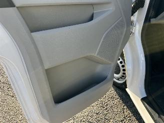 Volkswagen Transporter 2.0 TDI 102pk euro.6 L1/H1 Comfortline - nap - navi - pdc - airco - cruise control - licht + regensensor picture 34