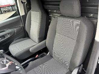 Opel Combo 1.5D 102pk 6-bak L2/H1 lang Standaard - euro6 - camera - airco - cruise - pdc - Apple CarPlay - klapdeuren picture 22