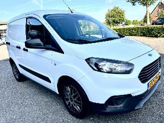 Ford Transit Courier 1.0T 101pk 6-bak euro.6 2023 EcoBoost Trend S&S - 2023 - nap - navi - airco - cruise - stoelverwarming voor - benzine picture 4