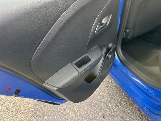 Opel Corsa 1.2T 102pk 8-traps aut + f1 Editon - 82dkm nap - apple carplay - line assist - airco - cruise - lmv picture 52