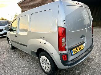 Mercedes Citan Gereserveerd 109 CDI Extra Lang - 75dkm nap - airco - cruise - pdc - aux - usb - licht + regens - klapdeuren picture 5