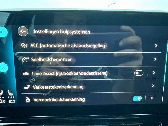 Volkswagen ID.4 Gereserveerd Buss Pro 77Kwh 204pk aut - nap - 1e eig - 20 inch - cam - keyless - navi - sfeerverl - front + line assist - pdc picture 19