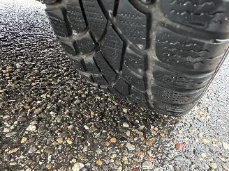 Kia e-Niro Gereserveerd 64kWh 204pk aut + f1 DynamicPlusLine - schuifdak - nap - navi - cam - leer - stoelkoeling - stuurverw + stoelverw picture 89