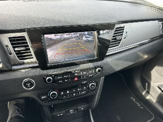 Kia e-Niro 64kWh 204pk aut + F1 Exe.Line - nap - stoelvent - stoelv v+a - stuurverw - front + line + side assist - leer picture 20