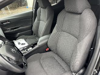 Toyota C-HR 1.8 Full Hybrid 148pk aut Energy - 42dkm nap - navi - camera - keyless entry + start - front + line assist picture 52