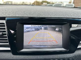 Kia Niro 1.6 Hybrid 119pk Aut Design Ed - nap - schuifdak - navi - cam - line assist - stuurverw - stoelverw picture 39