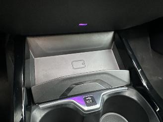 BMW 1-serie 118D 2.0 150pk 8-traps aut + f1 M-Sport - pano - front + line + side + park assist - sfeerverl - keyless - virtual picture 34