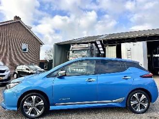 Schadeauto Nissan Leaf e+ 62kWh 218pk aut Tekna - nap - bose - 360cam - nav - leer + alcantara - stuur + stoelverw v+a - E-pedal 2019/10