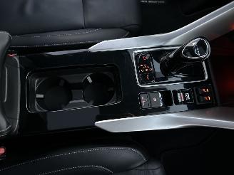 Mitsubishi Eclipse Cross 2.4 PHEV Plug-In Hybrid AWD Instyle - nap - pano - hud - leer - stuur + stoelverw v+a - 360cam - front + line + side assist picture 38