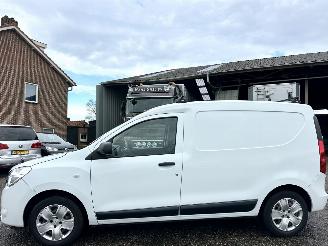 krockskadad bil bedrijf Dacia Dokker 1.5 dCi 90pk 6-bak euro6 Solid - nav - airco - aux+usb - stuurbed - elektr pakket - schuif + klapdeuren 2020/6