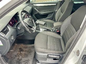 Skoda Octavia gereserveerd 1.0 TSI 116pk 6-bak Greentech Bus Edition Plus - xenon - virtual - camera - pdc - carplay - clima - cruise picture 22