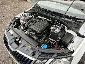 Skoda Octavia gereserveerd 1.0 TSI 116pk 6-bak Greentech Bus Edition Plus - xenon - virtual - camera - pdc - carplay - clima - cruise picture 79