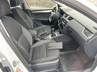 Skoda Octavia gereserveerd 1.0 TSI 116pk 6-bak Greentech Bus Edition Plus - xenon - virtual - camera - pdc - carplay - clima - cruise picture 66