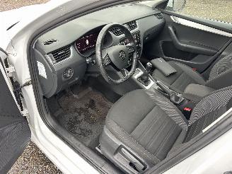 Skoda Octavia gereserveerd 1.0 TSI 116pk 6-bak Greentech Bus Edition Plus - xenon - virtual - camera - pdc - carplay - clima - cruise picture 65