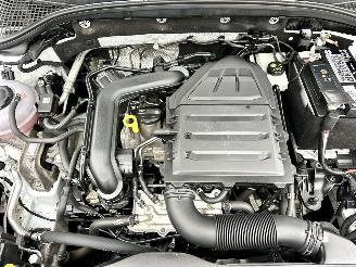 Skoda Octavia gereserveerd 1.0 TSI 116pk 6-bak Greentech Bus Edition Plus - xenon - virtual - camera - pdc - carplay - clima - cruise picture 81