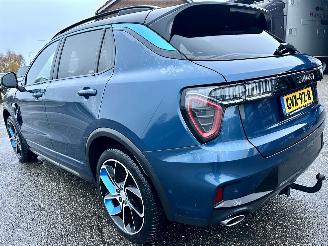 Lynk & Co 01 gereserveerd 1.5 Plug-In Hybrid 7-Traps aut - pano - navi - 360cam - stoelverw - 20inch - Infinity - pdc v+a picture 7