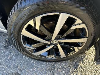 Volkswagen Polo 1.0 TSI 95pk Life 5drs - 76dkm nap - front + line assist - acc - pdc v+a - airco - cruise - carplay - lmv picture 82