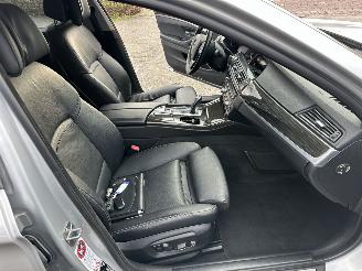 BMW 5-serie Touring 520i 184pk 8-traps aut Luxury Ed - nap - leer - stoelverw - elektr trekh + stuur - memory l+r picture 32