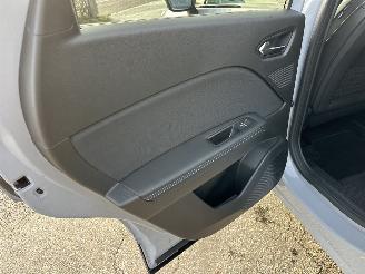 Renault Captur 1.6 E-Tech full hybrid 145 esprit Alpine - nap - pano - harman - 360cam - stuurverw - front + line + side assist picture 62