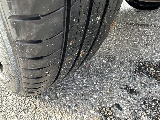 Renault Captur 1.6 E-Tech full hybrid 145 esprit Alpine - nap - pano - harman - 360cam - stuurverw - front + line + side assist picture 88