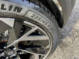 Renault Captur 1.6 E-Tech full hybrid 145 esprit Alpine - nap - pano - harman - 360cam - stuurverw - front + line + side assist picture 90