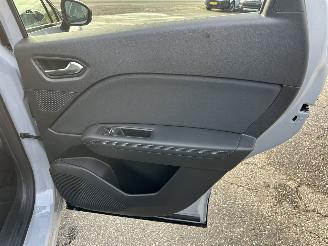 Renault Captur 1.6 E-Tech full hybrid 145 esprit Alpine - nap - pano - harman - 360cam - stuurverw - front + line + side assist picture 66