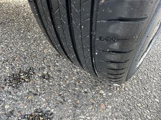 Renault Captur 1.6 E-Tech full hybrid 145 esprit Alpine - nap - pano - harman - 360cam - stuurverw - front + line + side assist picture 82