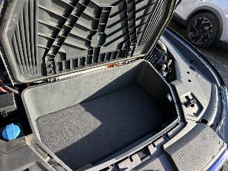 Audi E-tron Sportback 50 Quattro 71kWh 313pk aut S-Edition - pano - nap - 1e eig - cam - virtual - front + line + park assist picture 91