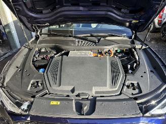 Audi E-tron Sportback 50 Quattro 71kWh 313pk aut S-Edition - pano - nap - 1e eig - cam - virtual - front + line + park assist picture 95