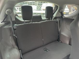 Toyota iQ 1.0 VVTi 68pk automaat Aspiration - 44dkm nap - navi - clima - keyless entry + start - lmv - pdc picture 24