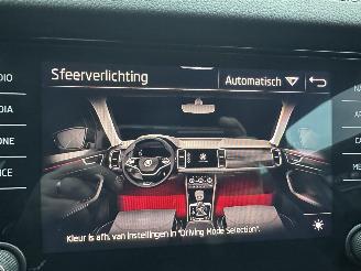 Skoda Kodiaq 1.5 TSI 150pk 7-traps aut Sportline - nap - nardo grey - keyless - virtual - sfeerverl - stuurverw - cam - memory picture 17