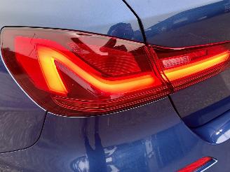 BMW 1-serie 118i 136pk 7-Traps aut High Exe - nap - virtual - nav - cam - front + line + park assist - leer + stoelverw - sfeerverl picture 98