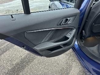 BMW 1-serie 118i 136pk 7-Traps aut High Exe - nap - virtual - nav - cam - front + line + park assist - leer + stoelverw - sfeerverl picture 66