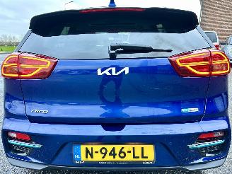 Kia e-Niro 64kWh 204pk aut DynamicPlusLine - nap - schuifdak - carplay - keyless - stuurverw - front + line assist picture 6