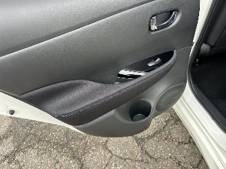 Nissan Leaf 40kWh 150pk aut n-connecta - 15dkm nap - 1e eig - keyless - 360 cam - navi - stuurverw - stoelverw v+a picture 56