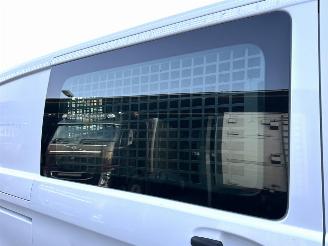 Mercedes Vito 114 CDI 136pk 7-traps aut + f1 euro.6 - nap - 1e eig - airco - cruise - pdc v+a - trekh - klapdeuren + wissers picture 43