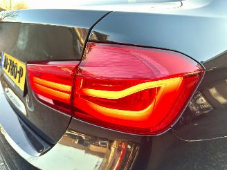 BMW 3-serie 330e 245pk 8-traps aut + f1 high exe - 112dkm nap - harman  - stuur + stoelverw v+a - 360cam - head up - elektr rollo picture 83