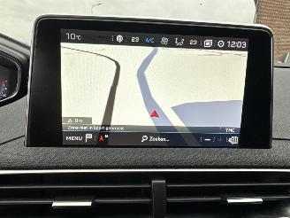 Peugeot 3008 1.2 Turbo 131pk 6-bak Premium - nap - navi - cam - virtual - elektr klep - 19 inch - line assist - keyless - pdc v+a picture 38
