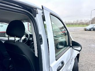 Mercedes Vito Tourer 110 CDI 102pk extra lang 9 Pers - nap - 1e eig - airco - cruise - getint glas - privacy glass - side bars picture 60