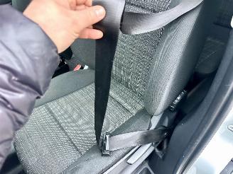 Mercedes Vito Tourer 110 CDI 102pk extra lang 9 Pers - nap - 1e eig - airco - cruise - getint glas - privacy glass - side bars picture 36