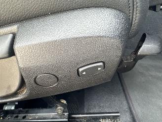 BMW 1-serie 118i 8-traps aut M-Sport Ed Shadow High Exe - nap - schuifdak - leer - pdc v+a - stoelverw - alarm picture 45