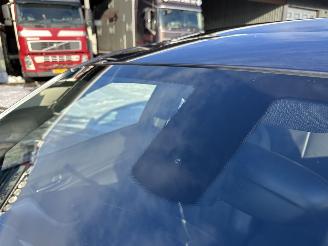 BMW 1-serie 118i 8-traps aut M-Sport Ed Shadow High Exe - nap - schuifdak - leer - pdc v+a - stoelverw - alarm picture 12