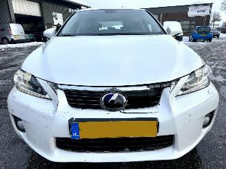 Lexus Ct 200h Hybrid 123pk aut Luxury Line - nap - nav - leer - camera - memory - xenon - pdc v+a - keyless picture 91