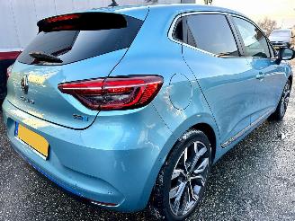 Renault Clio gereserveerd 1.6 E-Tech Hybrid 8-traps aut 140 Intens - nap - 360cam - keyless - navi - front + line + side + park assist - virtual picture 5