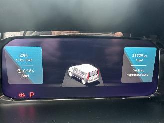 Volkswagen Caddy 1.5 TSI 116pk 7-traps aut Highl - nap - virtual - standkachel - nav - cam - front + line + side + park assist picture 29