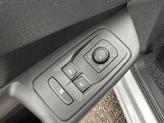 Volkswagen Caddy 1.5 TSI 116pk 7-traps aut Highl - nap - virtual - standkachel - nav - cam - front + line + side + park assist picture 42