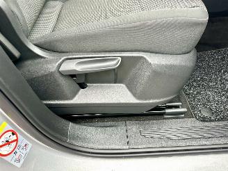 Volkswagen Caddy 1.5 TSI 116pk 7-traps aut Highl - nap - virtual - standkachel - nav - cam - front + line + side + park assist picture 48