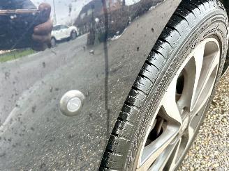 Nissan Micra gereserveerd 1.2i 80pk Connect Edition 5drs - navi - clima - cruise - pdc v+a - licht + regensensor - gebruikerssporen picture 10