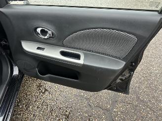 Nissan Micra gereserveerd 1.2i 80pk Connect Edition 5drs - navi - clima - cruise - pdc v+a - licht + regensensor - gebruikerssporen picture 39