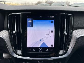 Volvo V-60 2.0 B4 Hybrid 8-traps aut R-Design - nap - virtual - leer - stuur + stoelverw - trekh - front + line + side assist picture 44